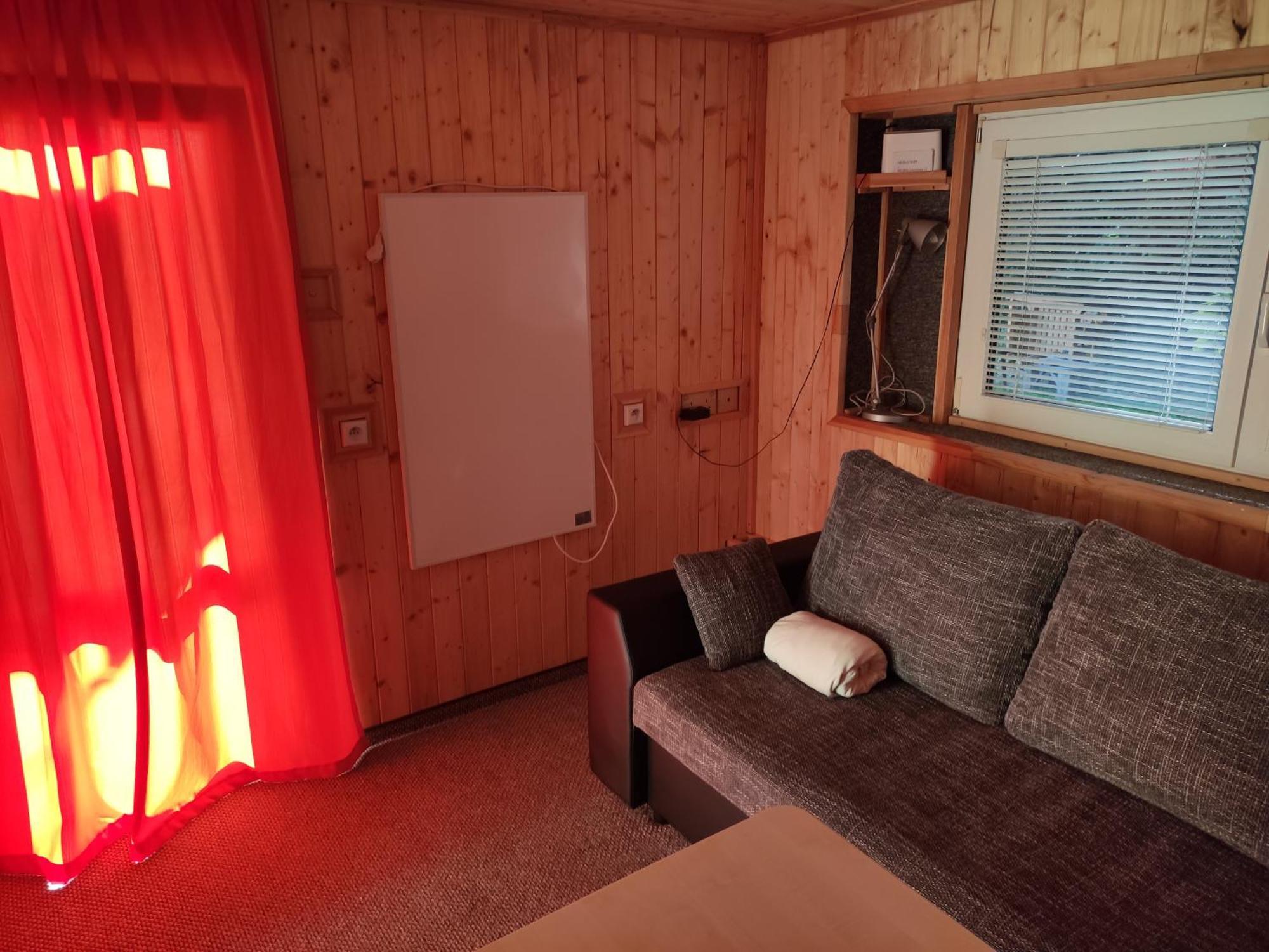 Mobilni Dum Villa Dolni Dvoriste Luaran gambar